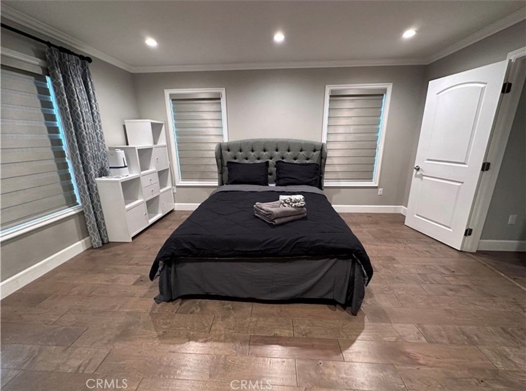 412 Magellan Road