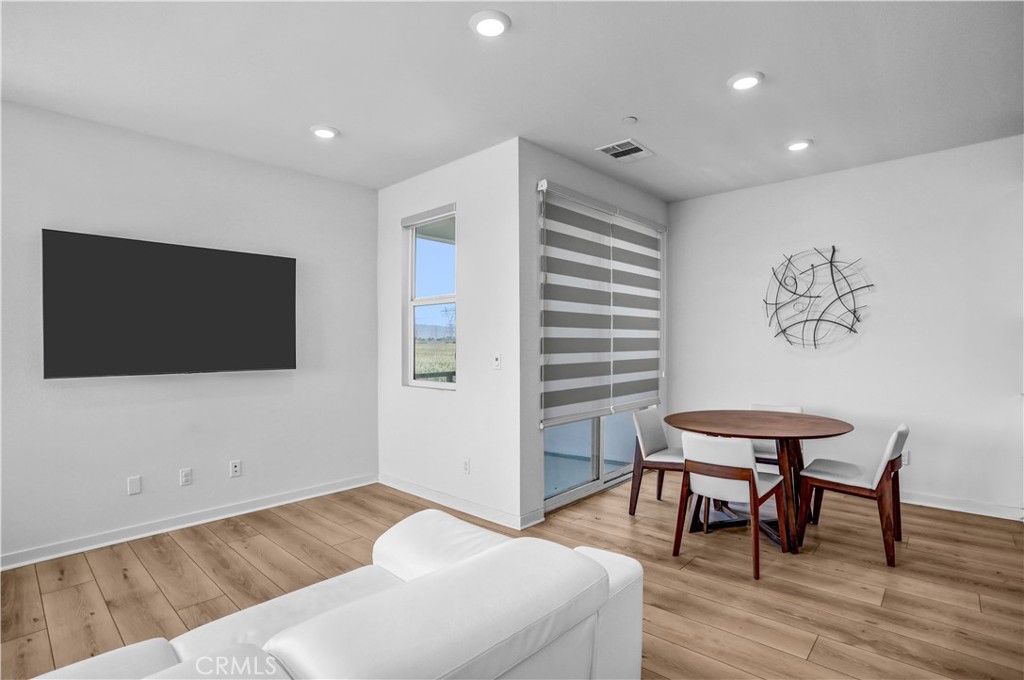 3620 S Allston Paseo 8