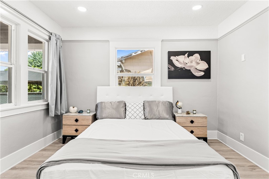 304 N MONTEREY