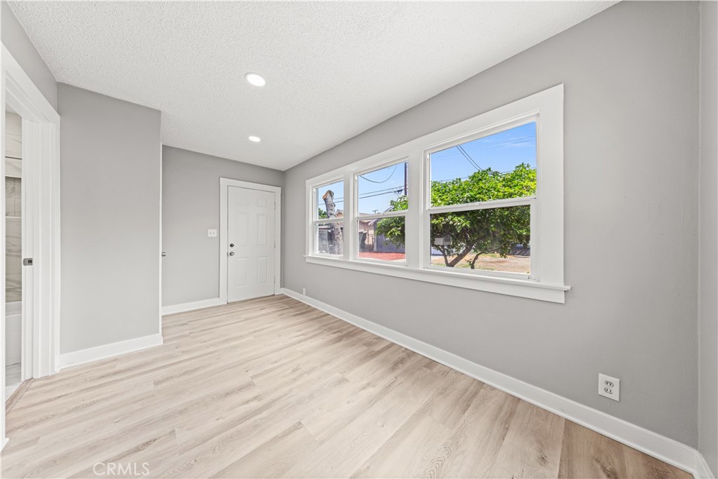304 N MONTEREY