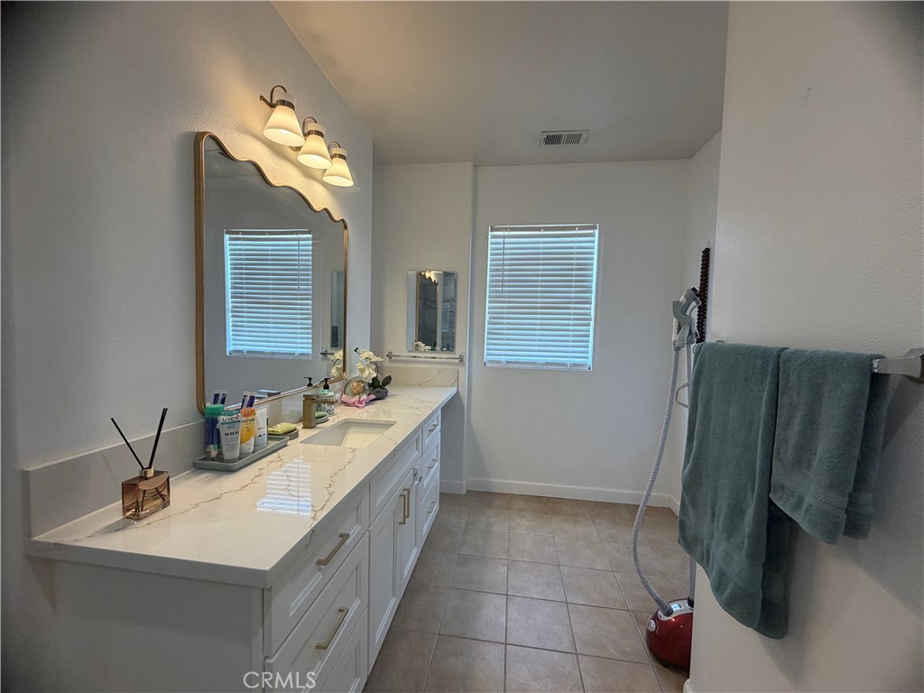 6271 Ruby Crest