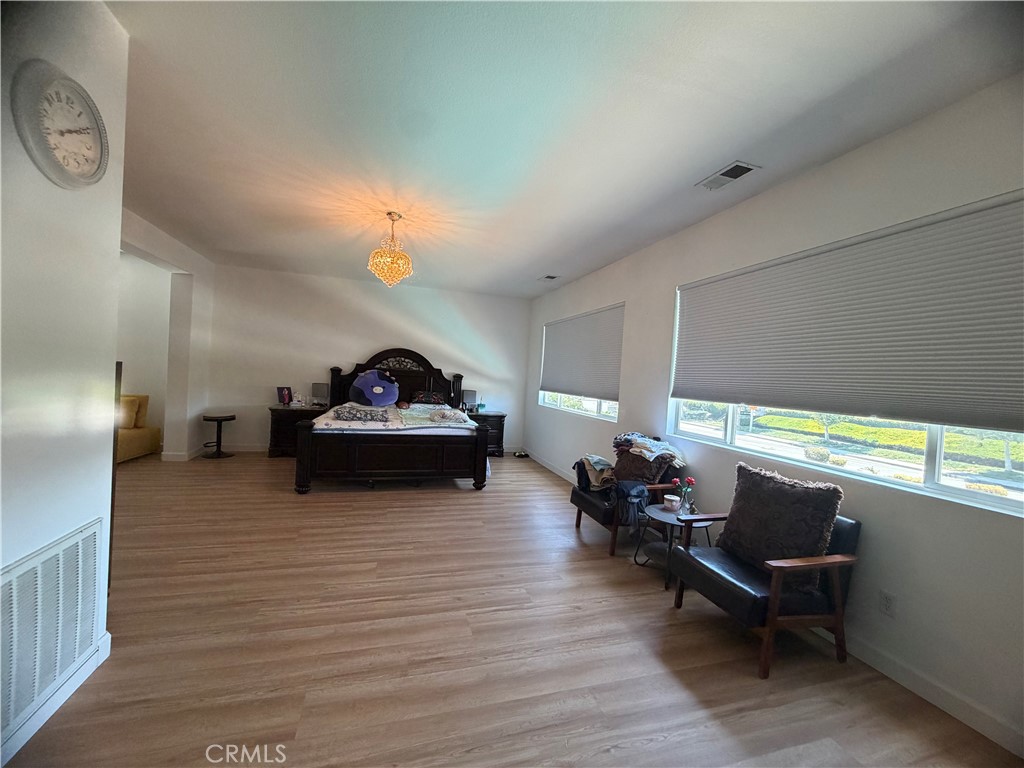 6271 Ruby Crest