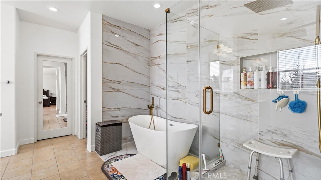 6271 Ruby Crest