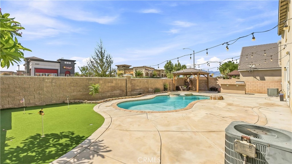 6271 Ruby Crest