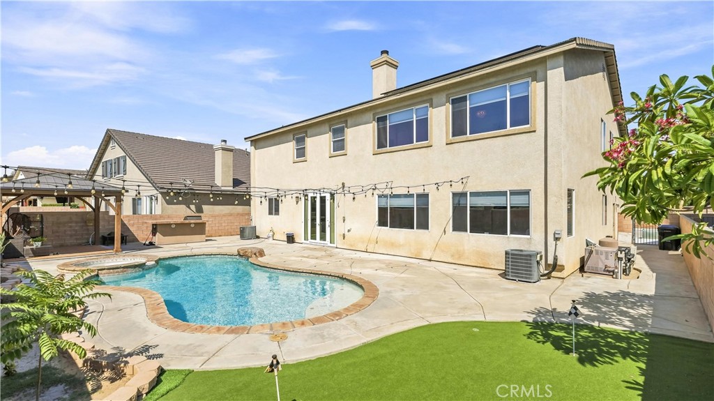 6271 Ruby Crest