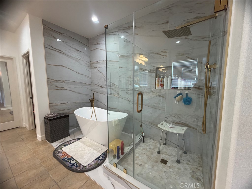 6271 Ruby Crest
