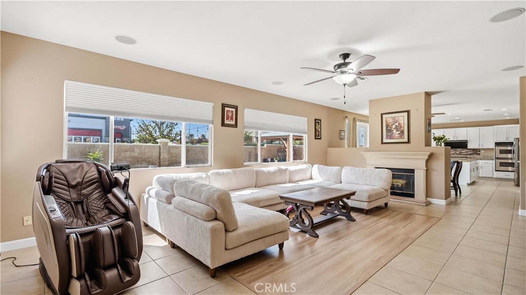 6271 Ruby Crest