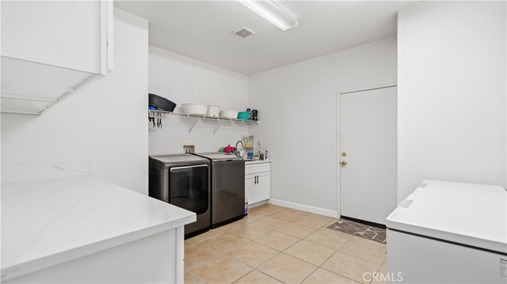 6271 Ruby Crest