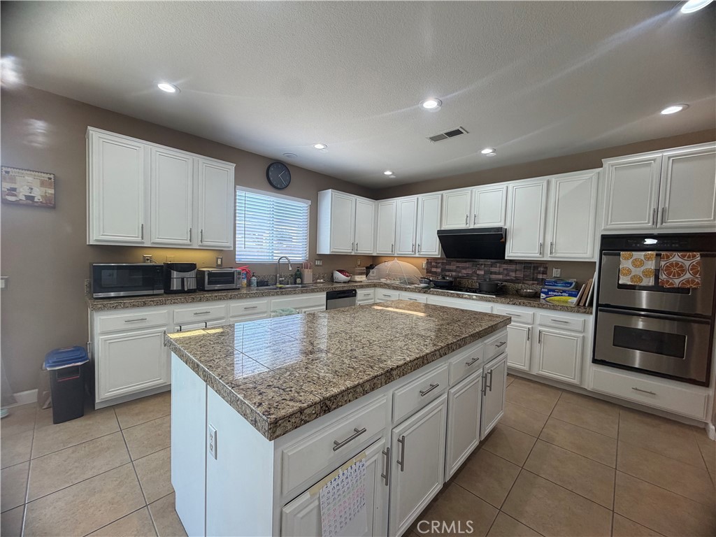 6271 Ruby Crest