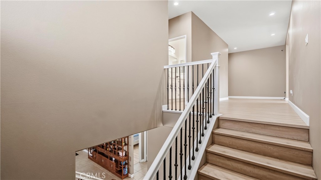 6271 Ruby Crest