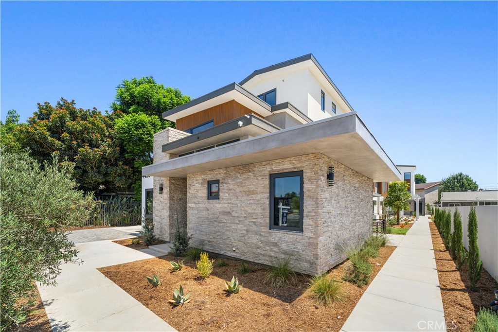4450 temple city Boulevard C