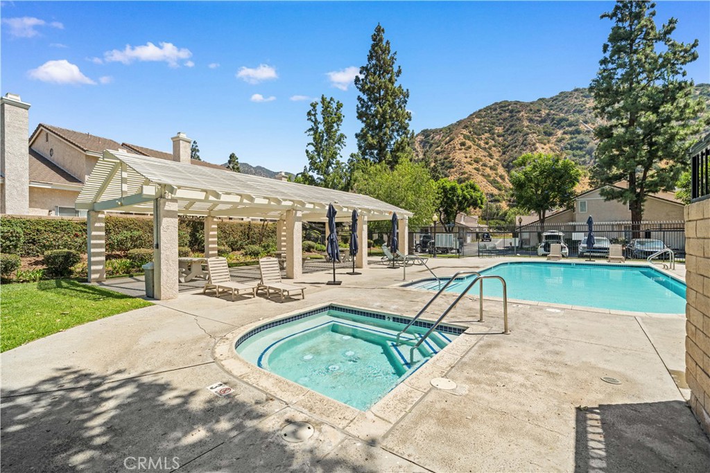 317 Somerset Court