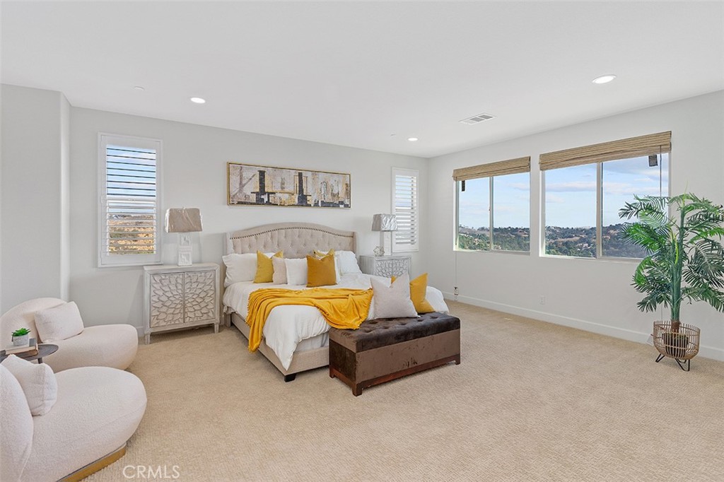 966 Feather Hollow Court