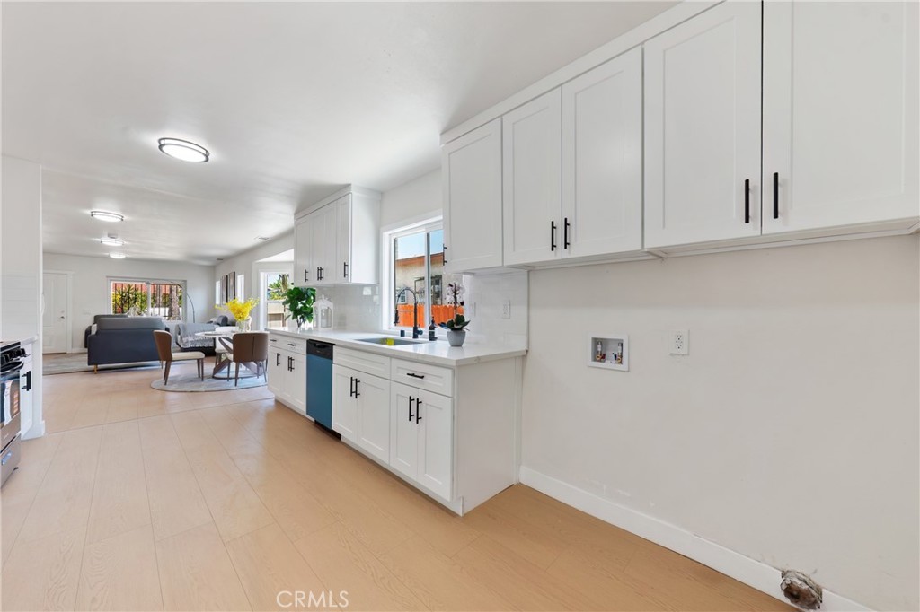 1132 W 55th Street