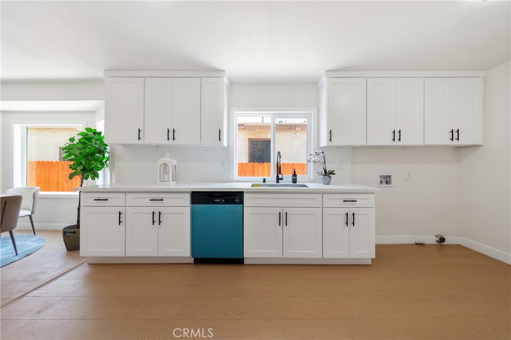 1132 W 55th Street