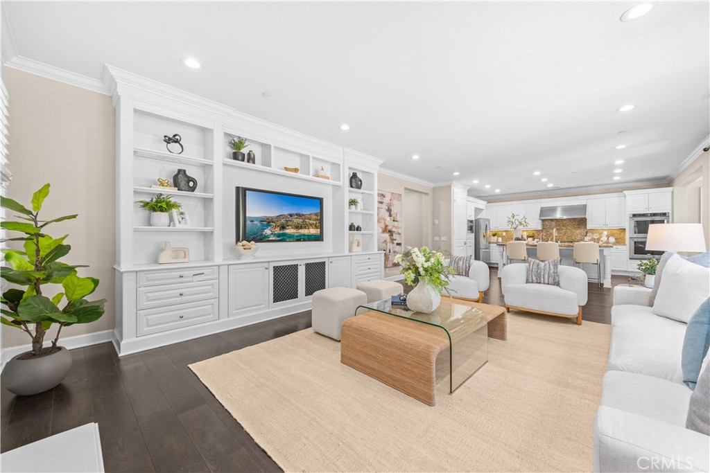 63 Rossmore