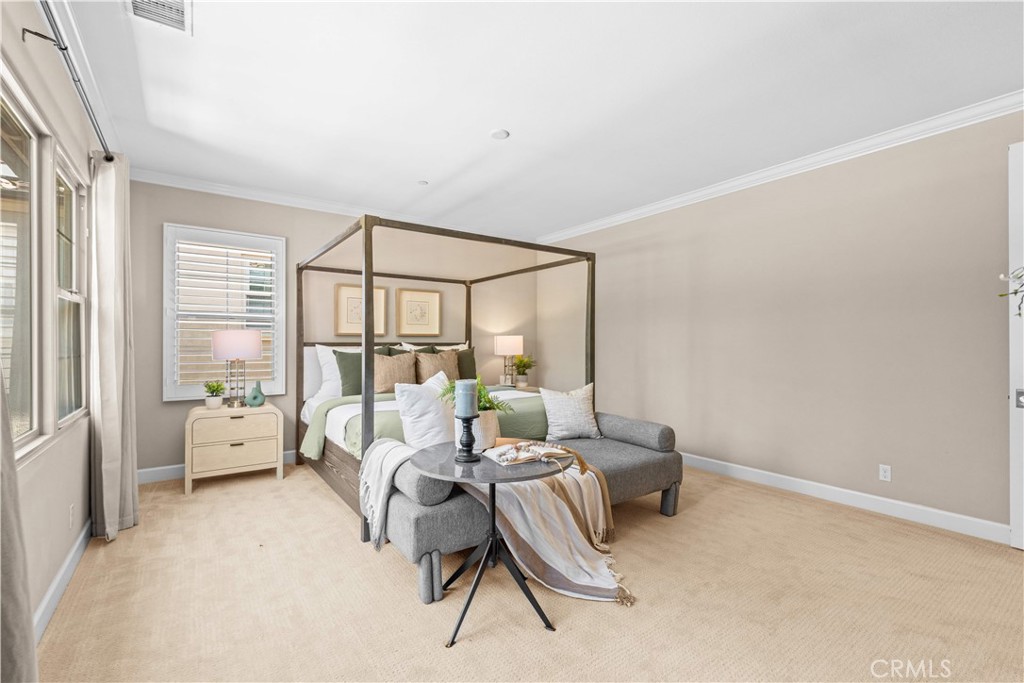 63 Rossmore