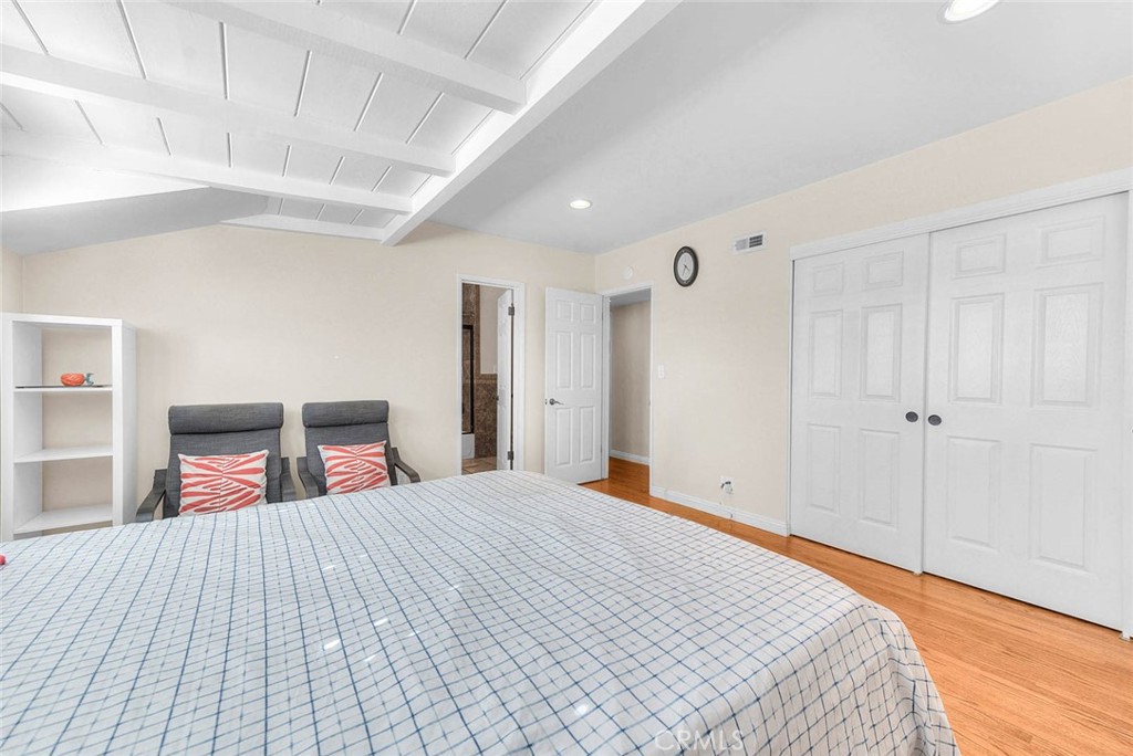 564 N Armel