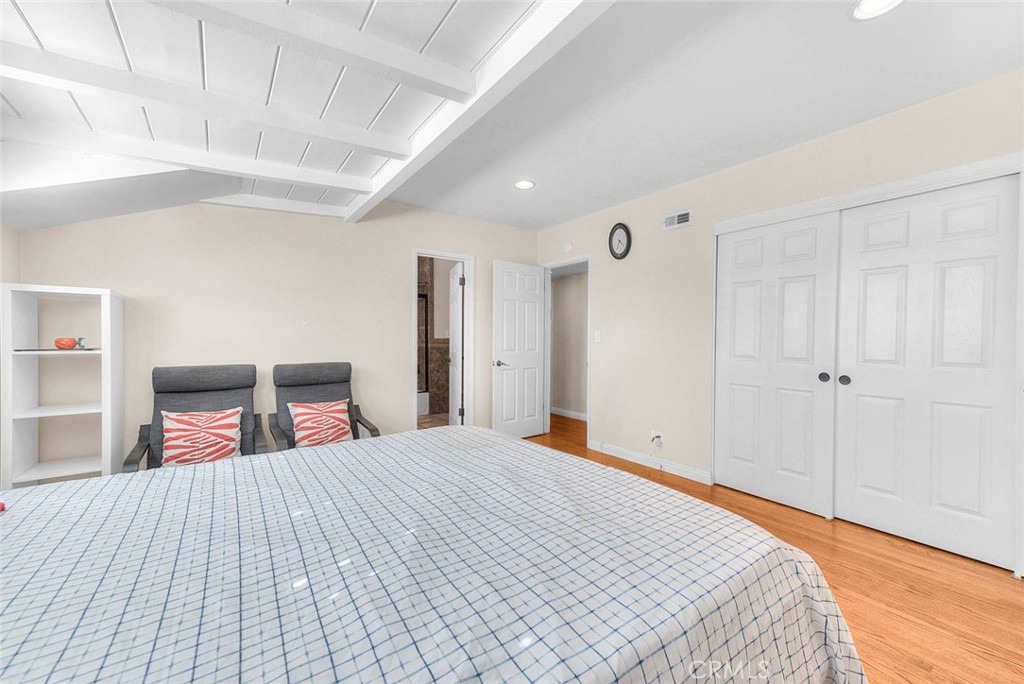 564 N Armel