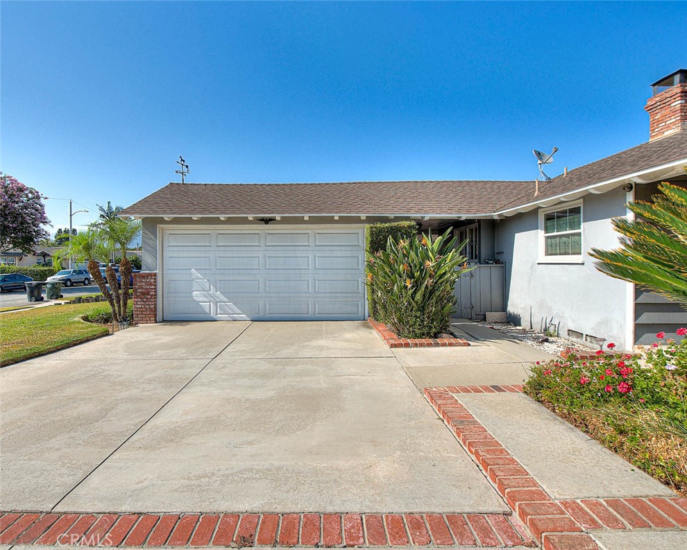 564 N Armel
