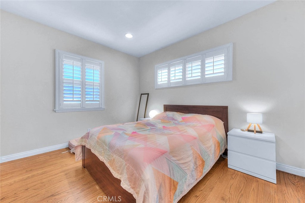564 N Armel