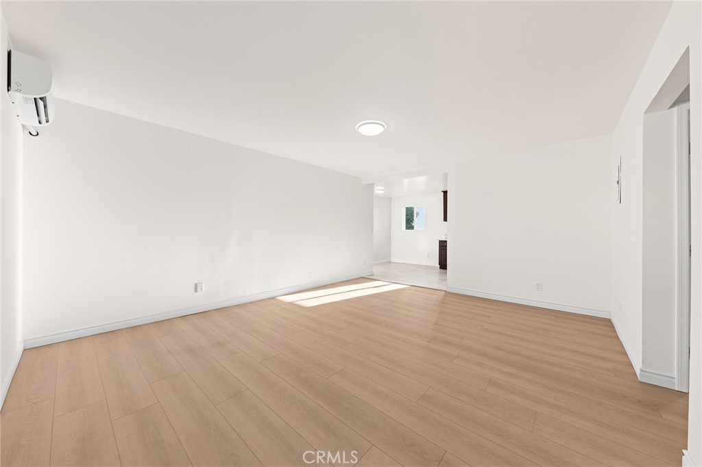 270 W Bencamp