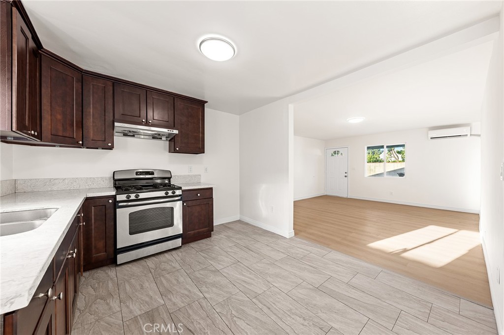 270 W Bencamp
