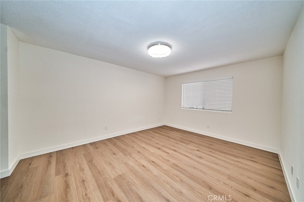 605 Redondo Avenue 203