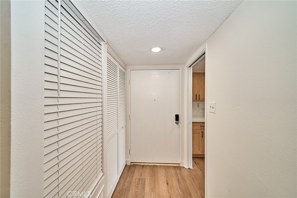 605 Redondo Avenue 203