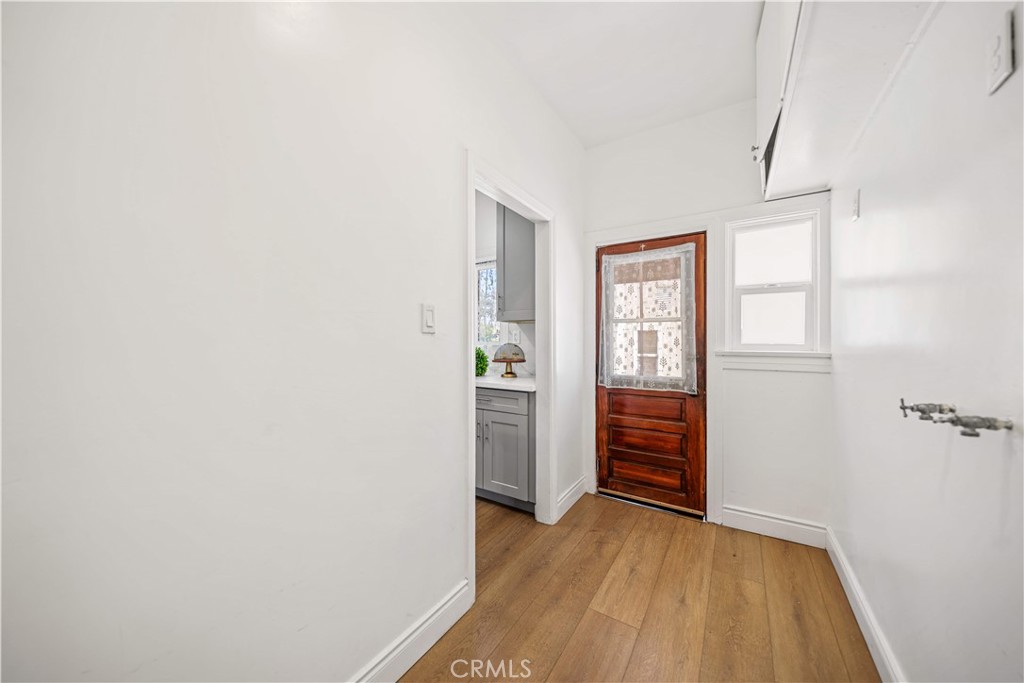 104 E Adams