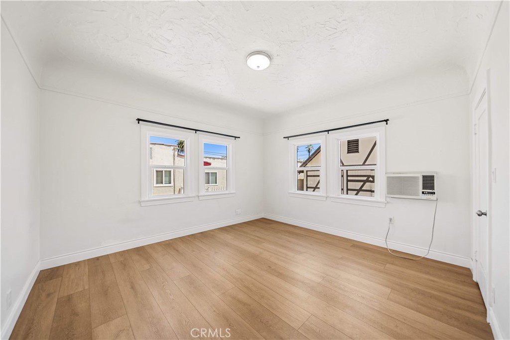 104 E Adams
