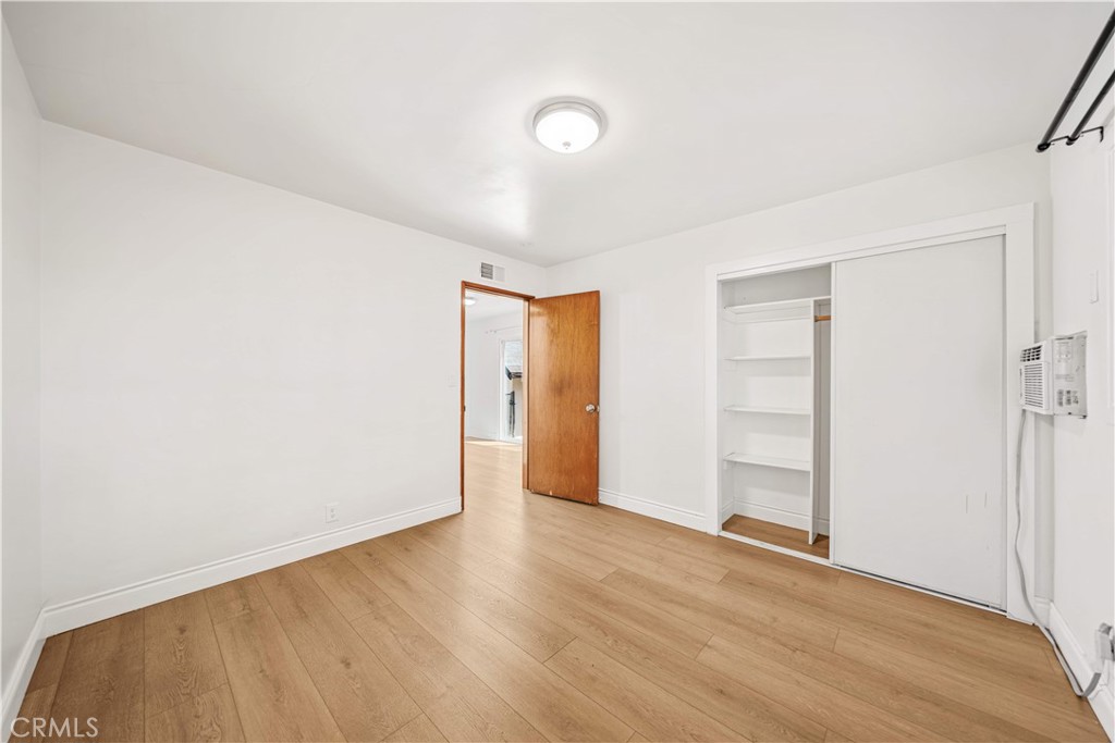104 E Adams