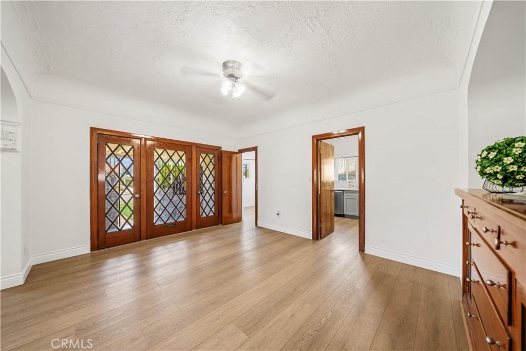 104 E Adams