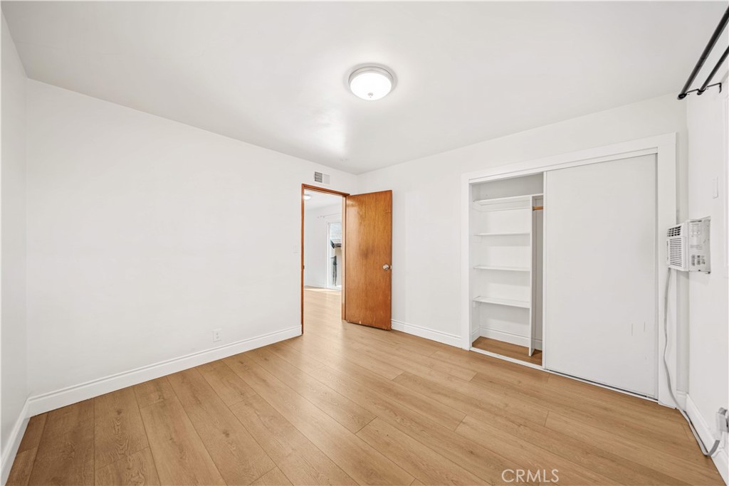 104 E Adams