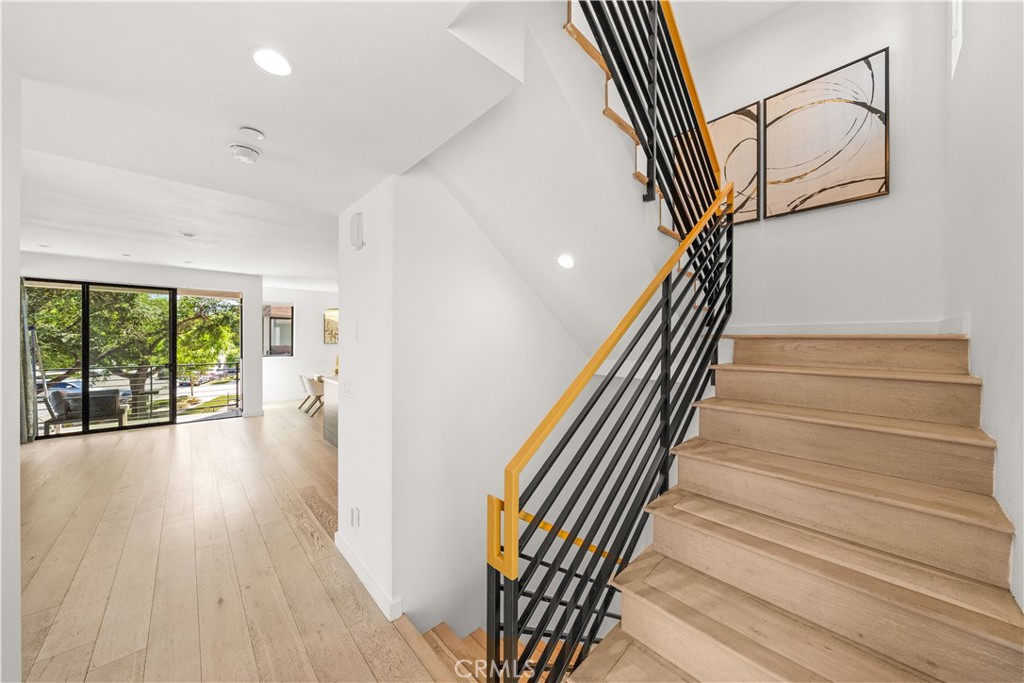 5151 W Redondo Court