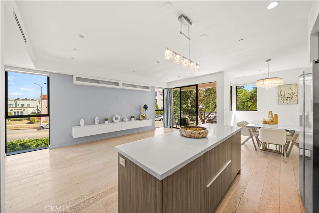5151 W Redondo Court
