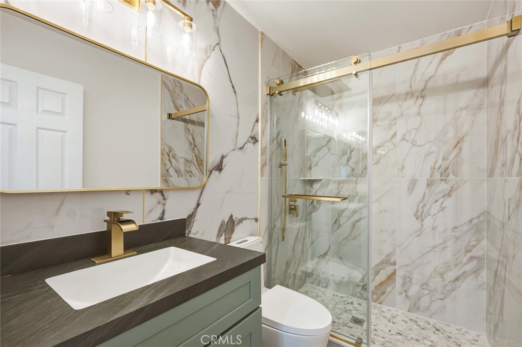 25868 Boulder Rock Pl