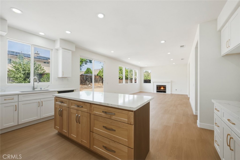 25868 Boulder Rock Pl