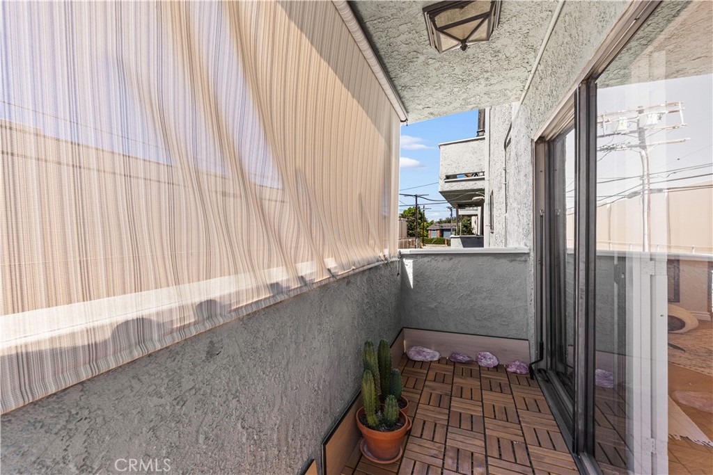 4211 Arch 103