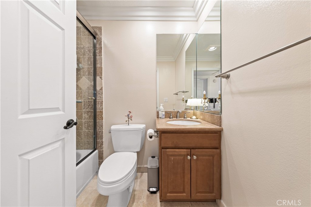 4211 Arch 103