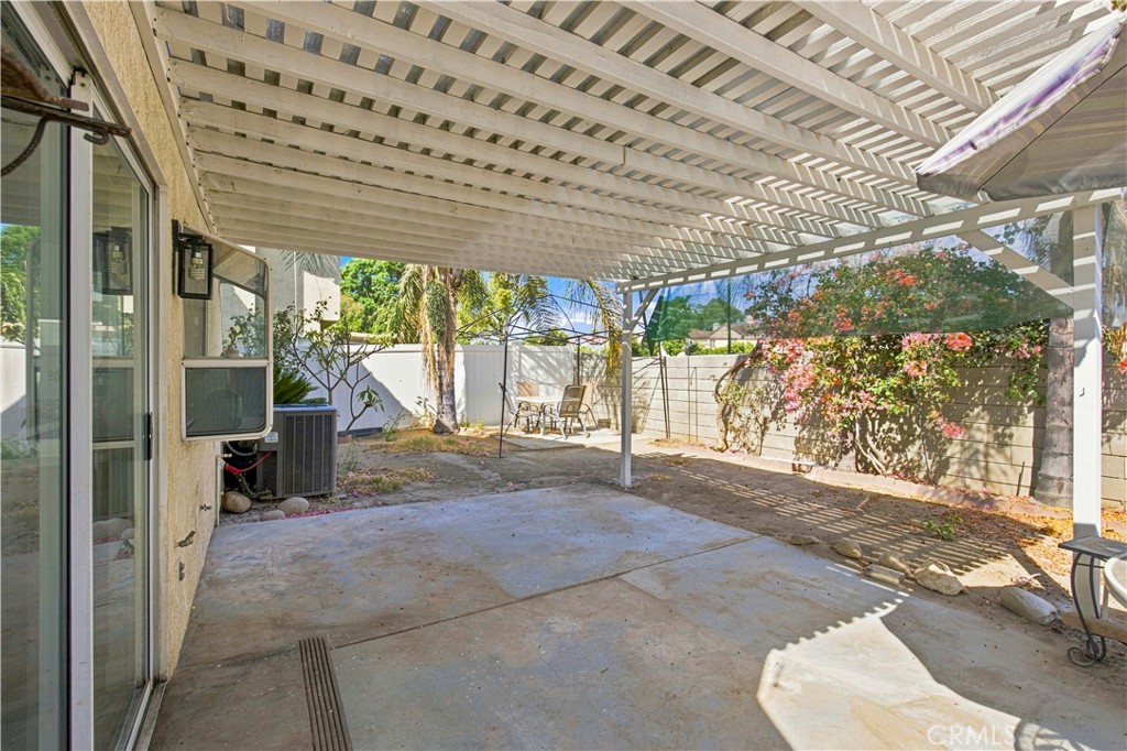 11515 Aberdeen Dr
