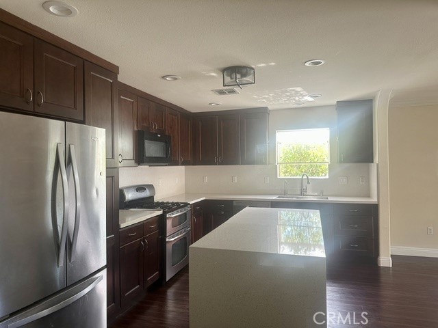 3598 E Del Mar