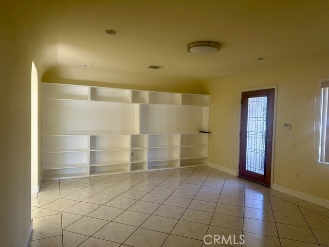 3598 E Del Mar