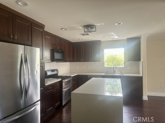 3598 E Del Mar