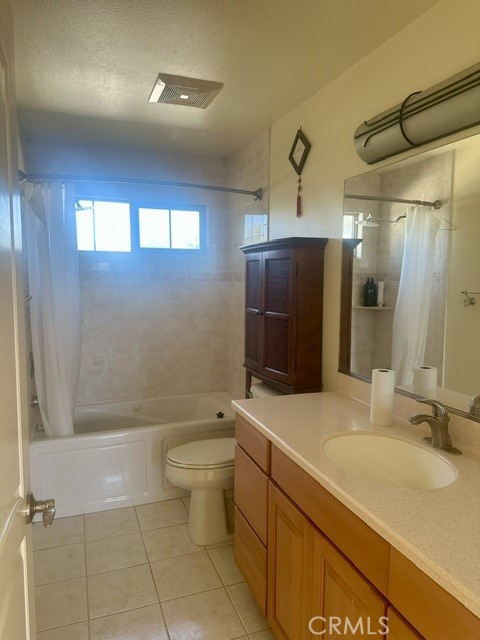 3598 E Del Mar