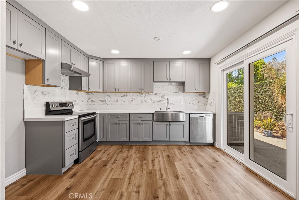 19742 Fernwood Plaza