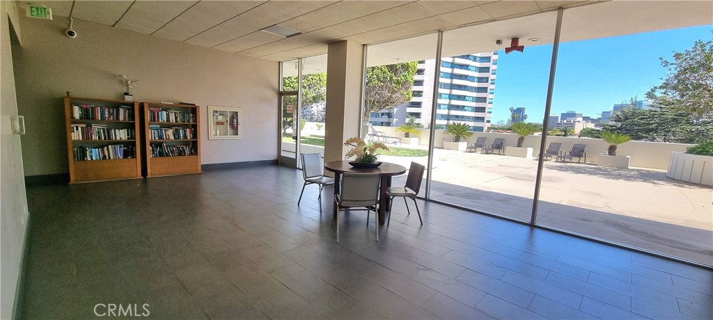 10501 Wilshire Boulevard 903