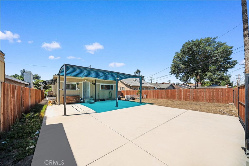645 W Center Street
