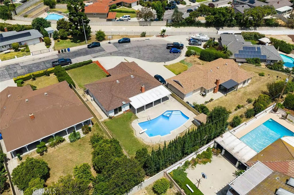 1356 Old Canyon