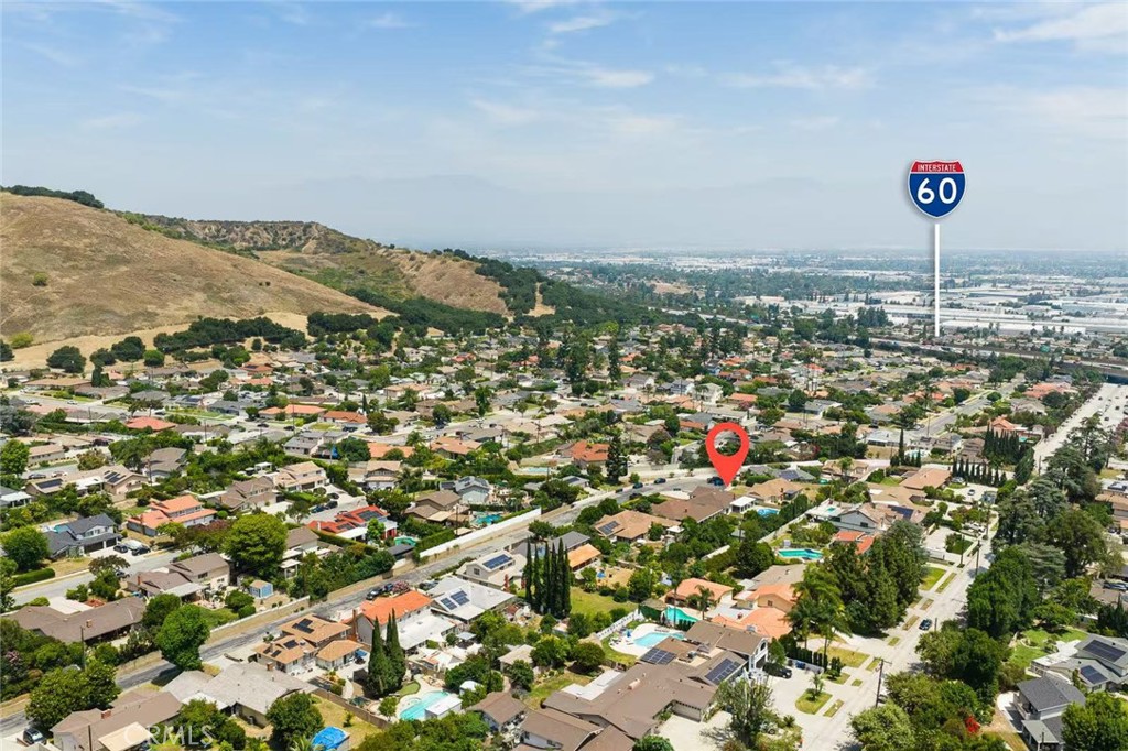 1356 Old Canyon